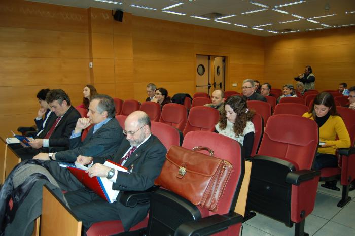 http://www.congresos.cchs.csic.es/conferenciasureste2011/en/sites/congresos.cchs.csic.es.conferenciasureste2011/files/galeria/3_0.JPG